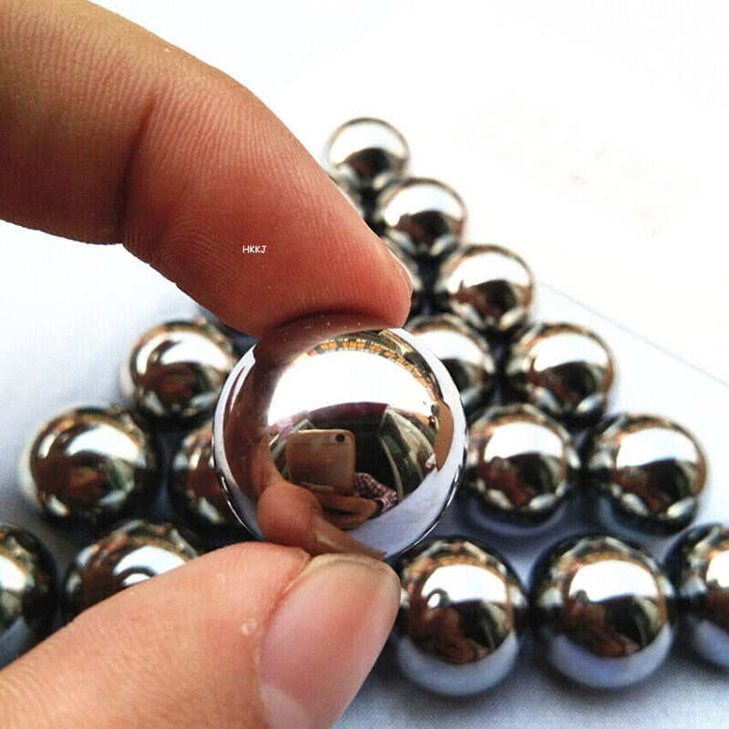 Balls arranged in size order from 7.13mm to 7.2mm for visual comparison