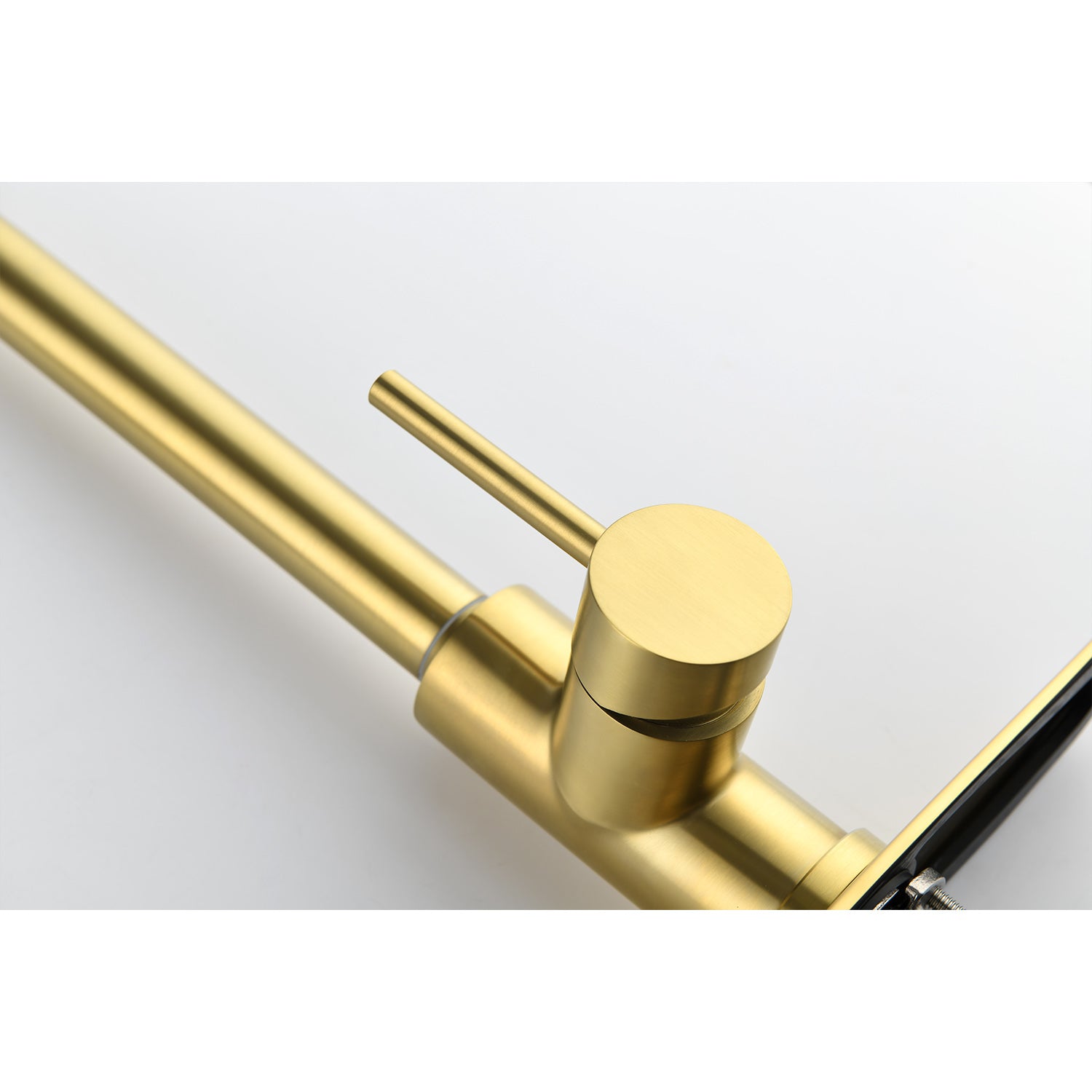 Kitchen Faucet with Pull Down Sprayer – Brushed Gold Stainless Steel, 360° Swivel, Dual Spray Modes, Single Handle for Modern Kitchens