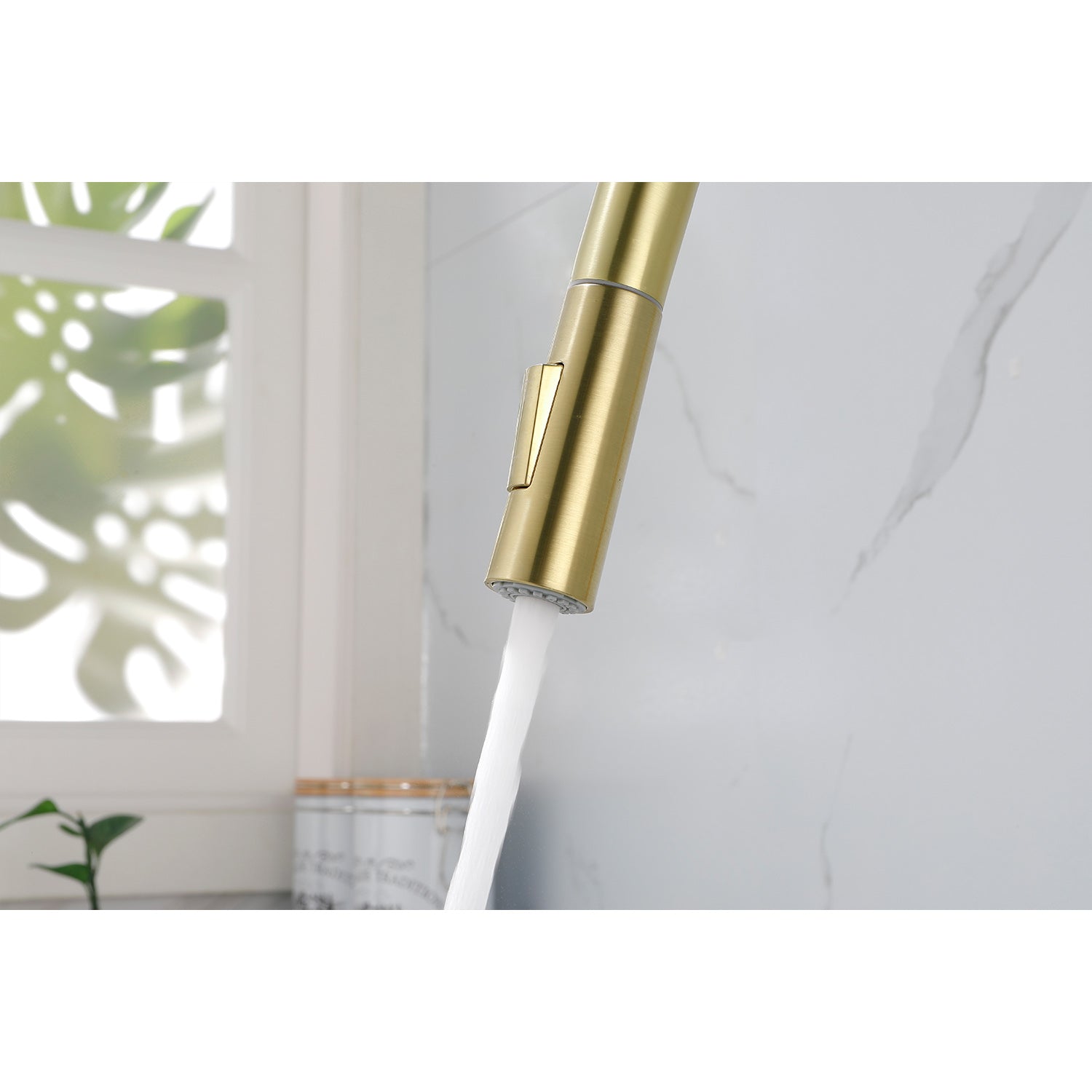 Kitchen Faucet with Pull Down Sprayer – Brushed Gold Stainless Steel, 360° Swivel, Dual Spray Modes, Single Handle for Modern Kitchens