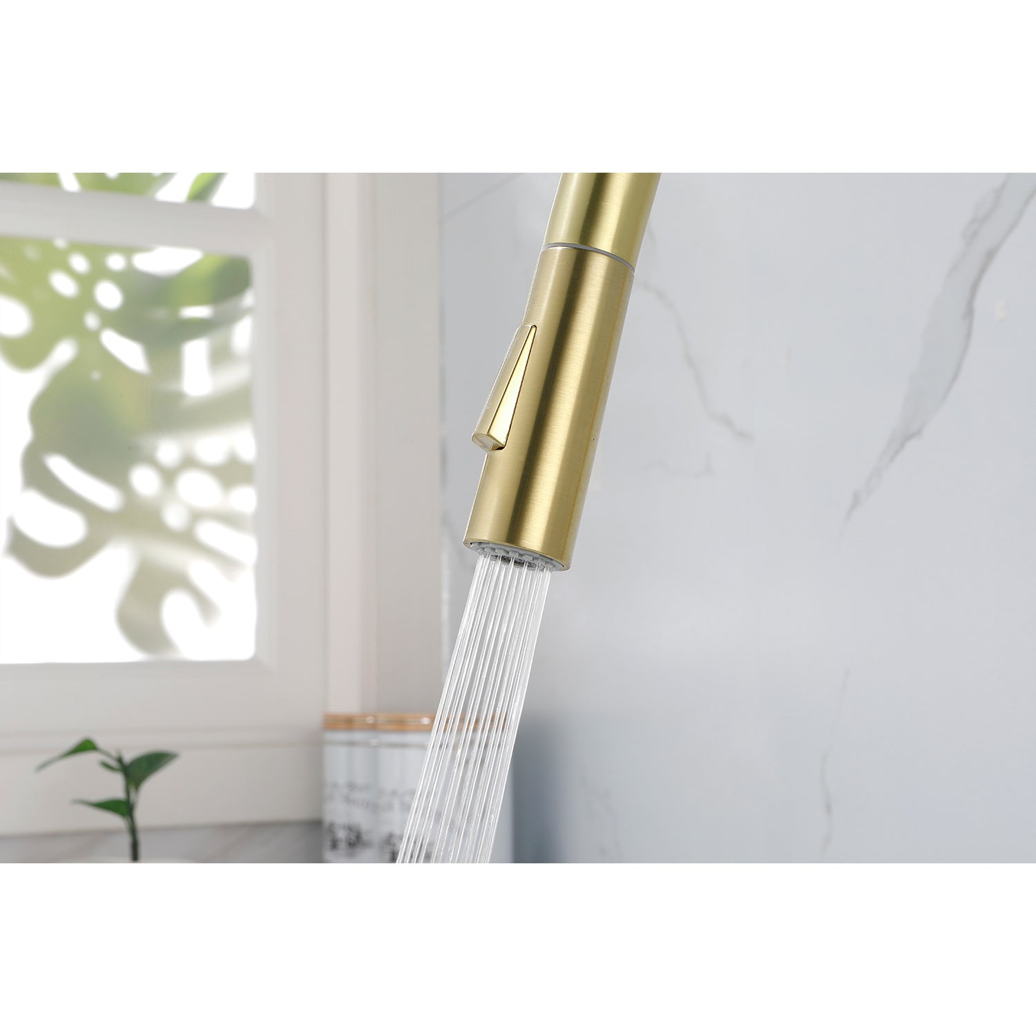 Kitchen Faucet with Pull Down Sprayer – Brushed Gold Stainless Steel, 360° Swivel, Dual Spray Modes, Single Handle for Modern Kitchens