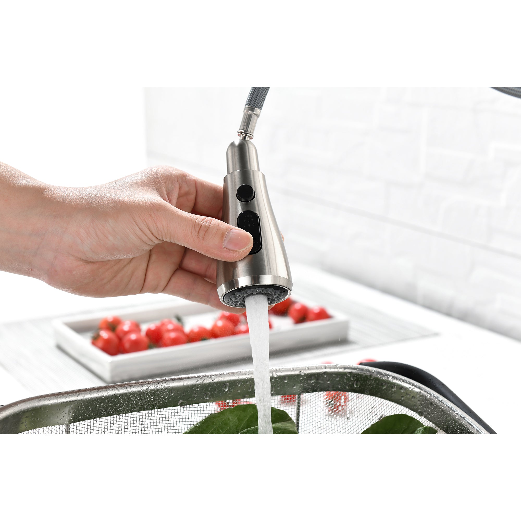 Single Handle Kitchen Sink Faucet with Pull Out Sprayer – Brushed Nickel, 3 Modes, 360° Swivel