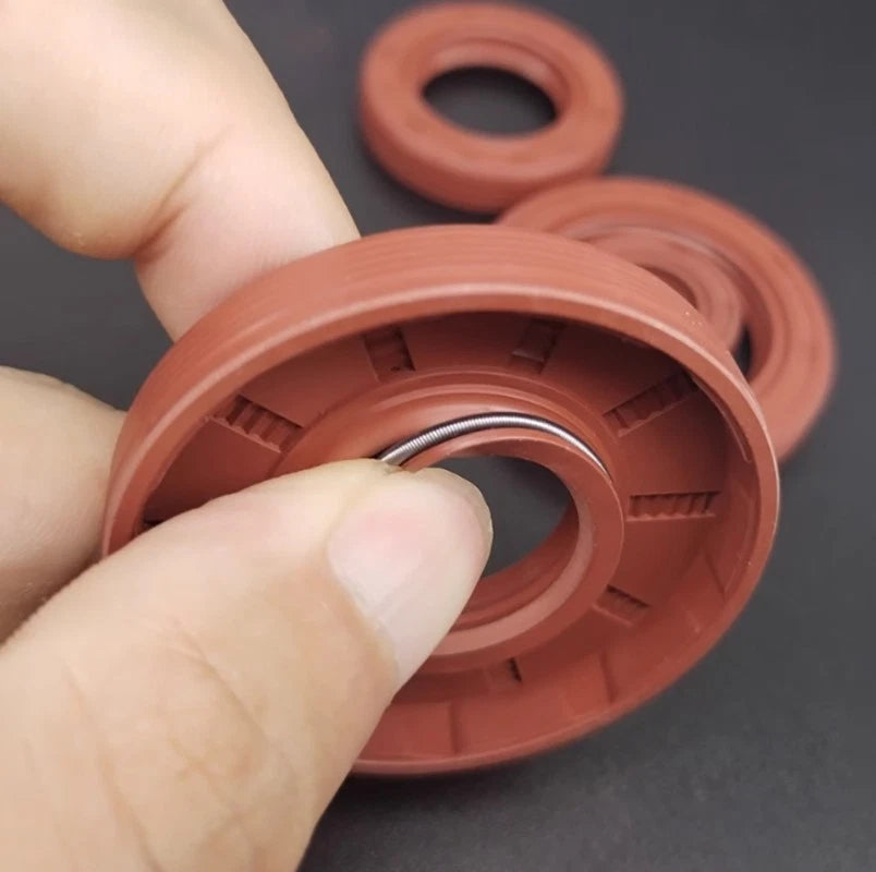 TC Skeleton Oil Seal FKM Rotary Shaft Seal — ID 40mm to 50mm, Multiple Sizes