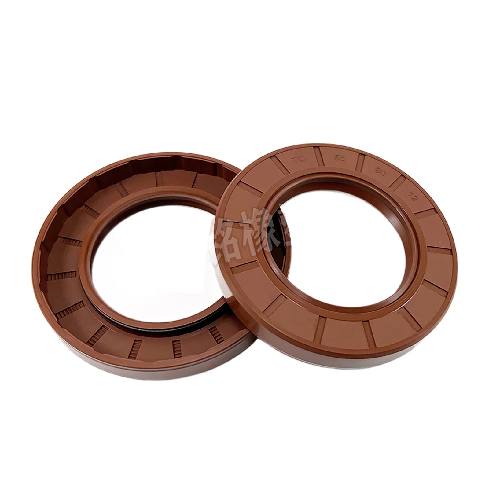 Metric TC Rotary Oil Shaft Seal FKM Fluorine Double Lip Seal 46mm - 55mm Shaft