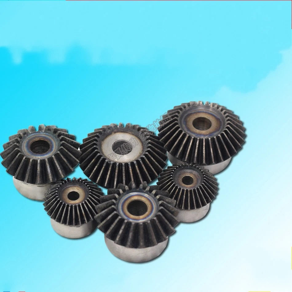 Bevel Gear 1.0 Mod 15/16/18/20/24T 90° 1:1 Pairing Metal Motor Bevel Gear x 1Pcs