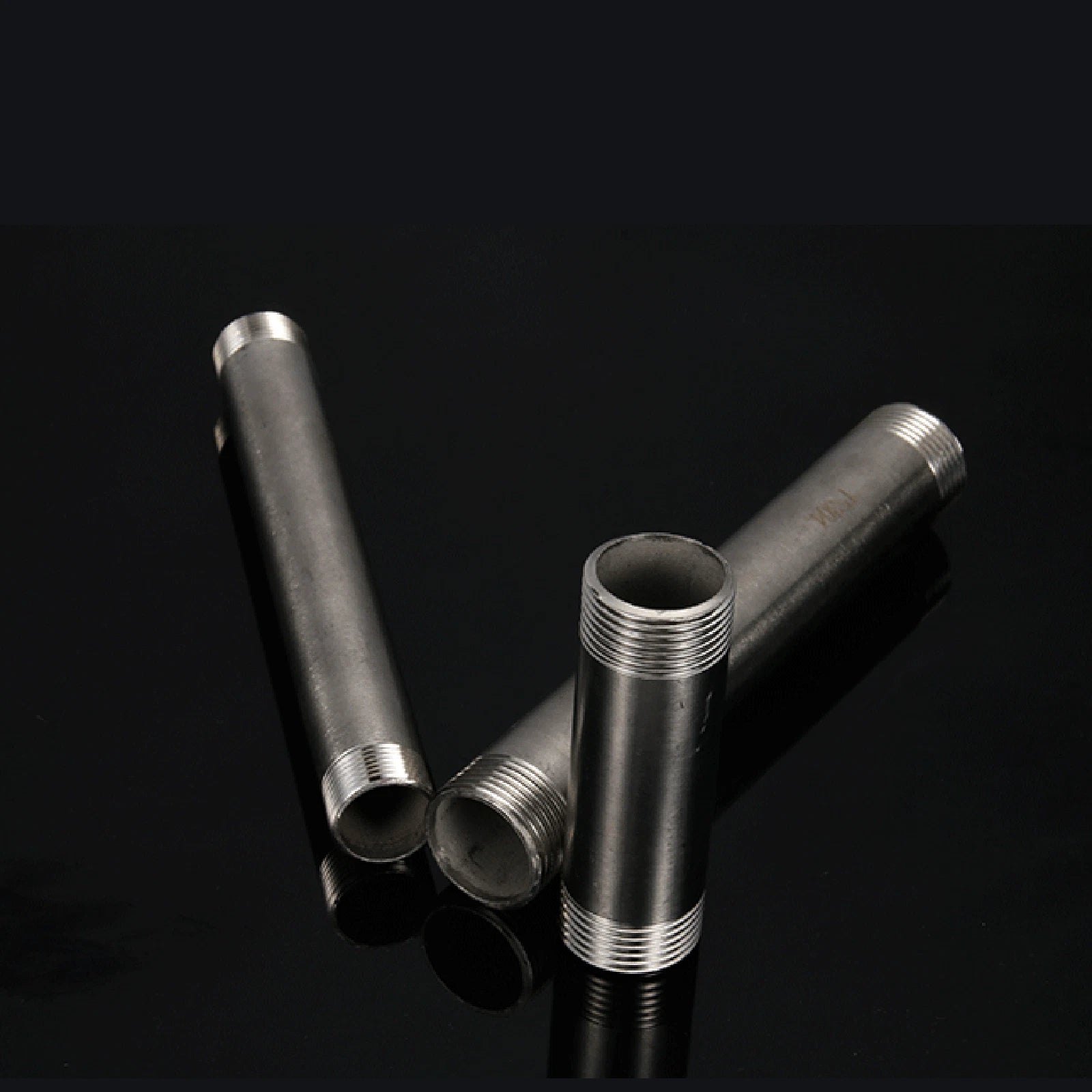 304 Stainless Steel Barrel Nipple BSP Male Pipe Fitting — 3/4" & 1" Thread
