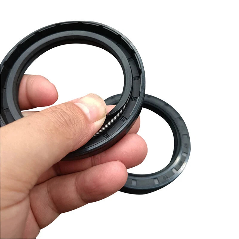 TC Oil Seal Ring NBR Rubber Double Lip Rotary Shaft Seal — ID 38–170mm