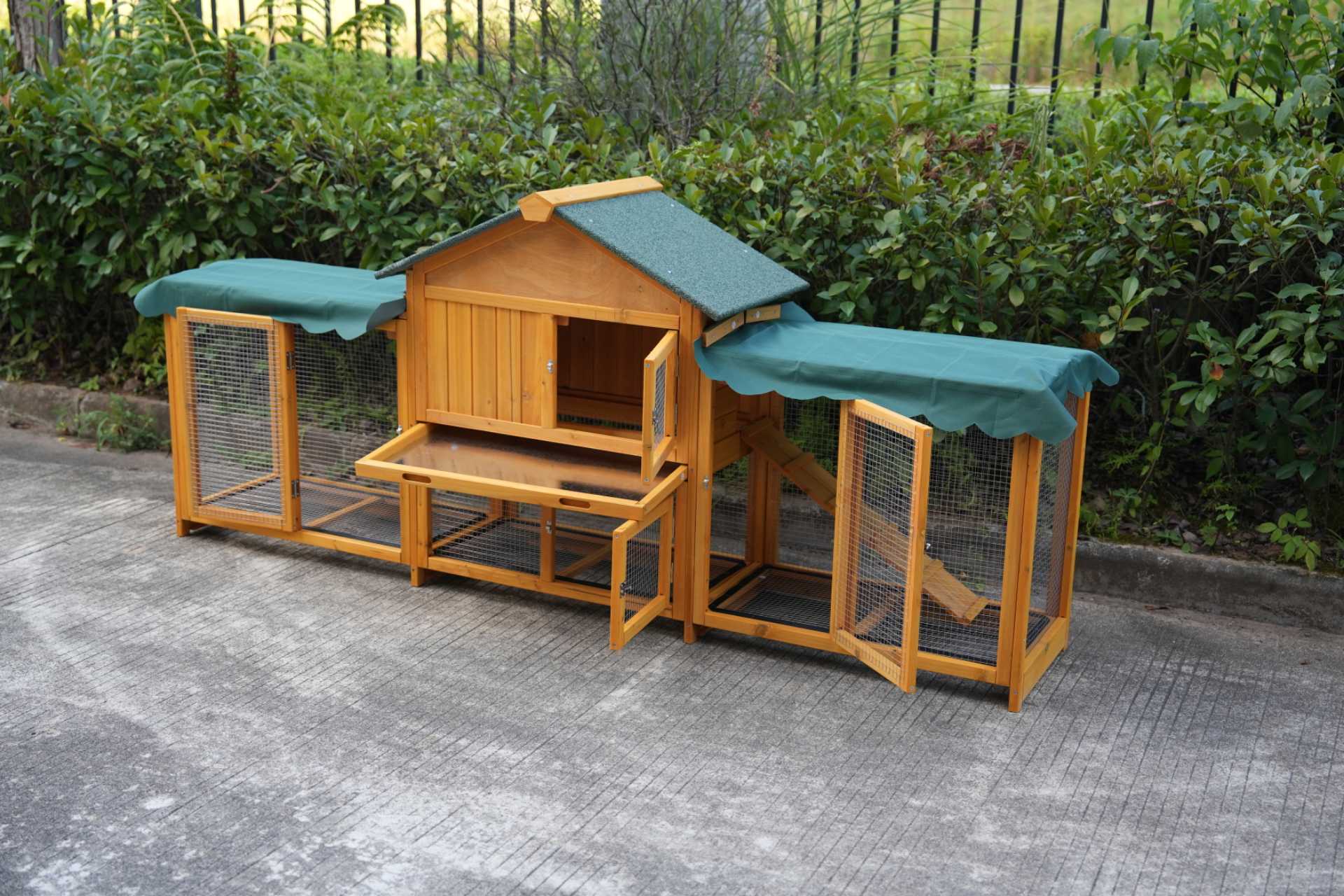 82-Inch Extra Large Outdoor Rabbit Hutch with Waterproof Roof & Pull-Out Tray