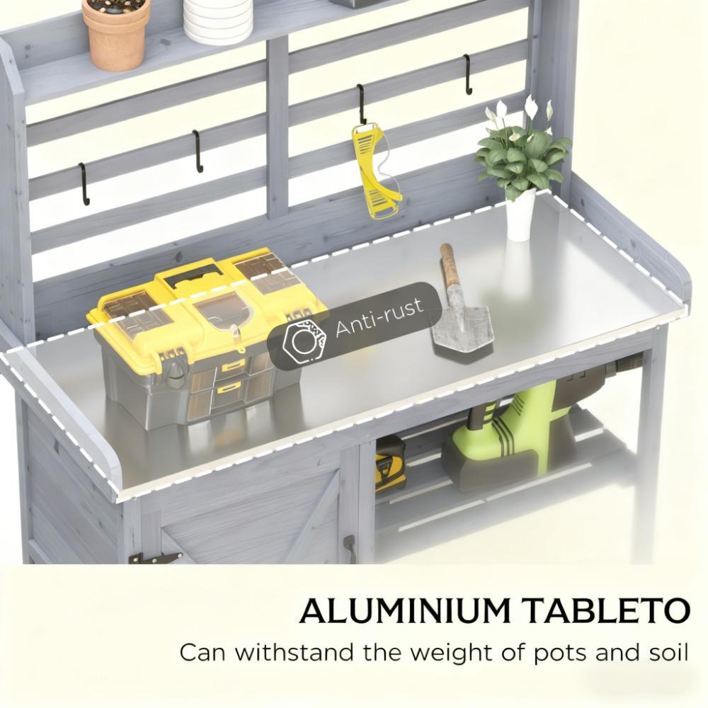 Easy to Clean Wooden Potting Bench