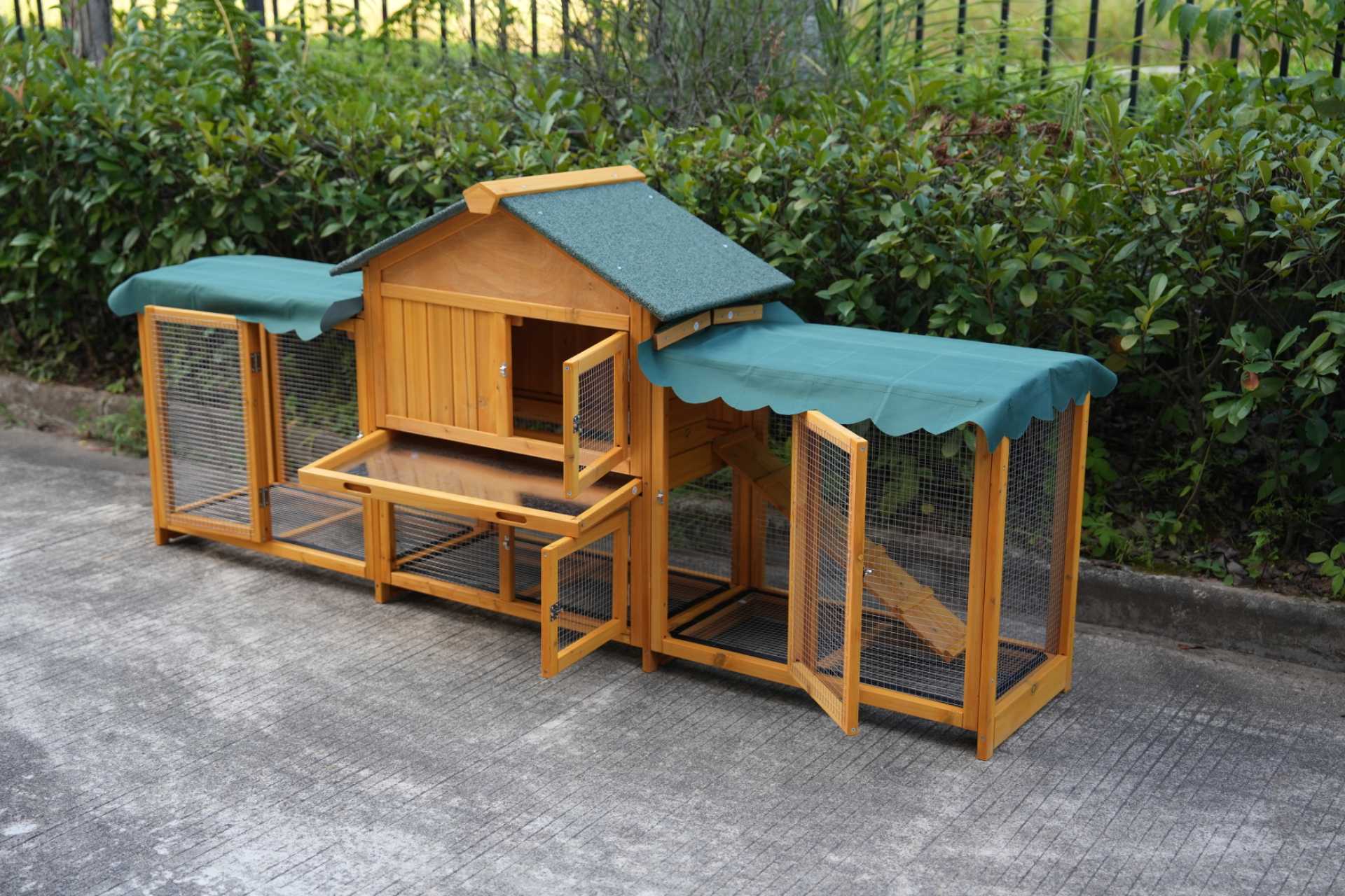 82-Inch Extra Large Outdoor Rabbit Hutch with Waterproof Roof & Pull-Out Tray