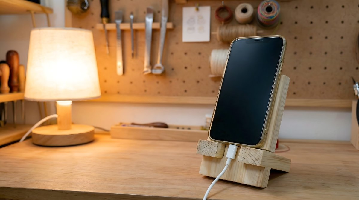 DIY Wooden Phone Stand with Charging Slot - HomeDIYer