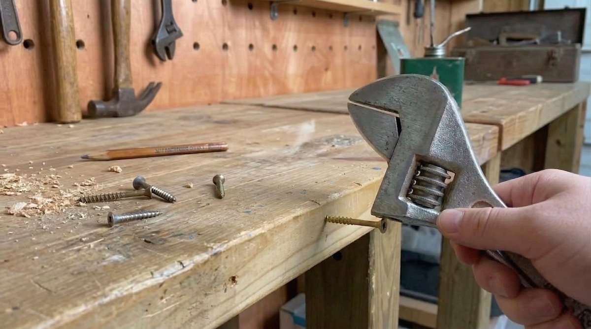 How to Use an Adjustable Wrench as a Lever