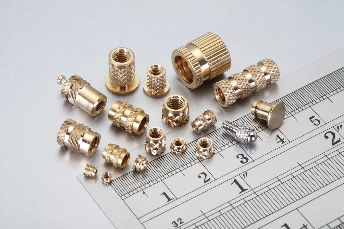 Insert Nuts vs T-Nuts: What’s the Real Difference？ - HomeDIYer