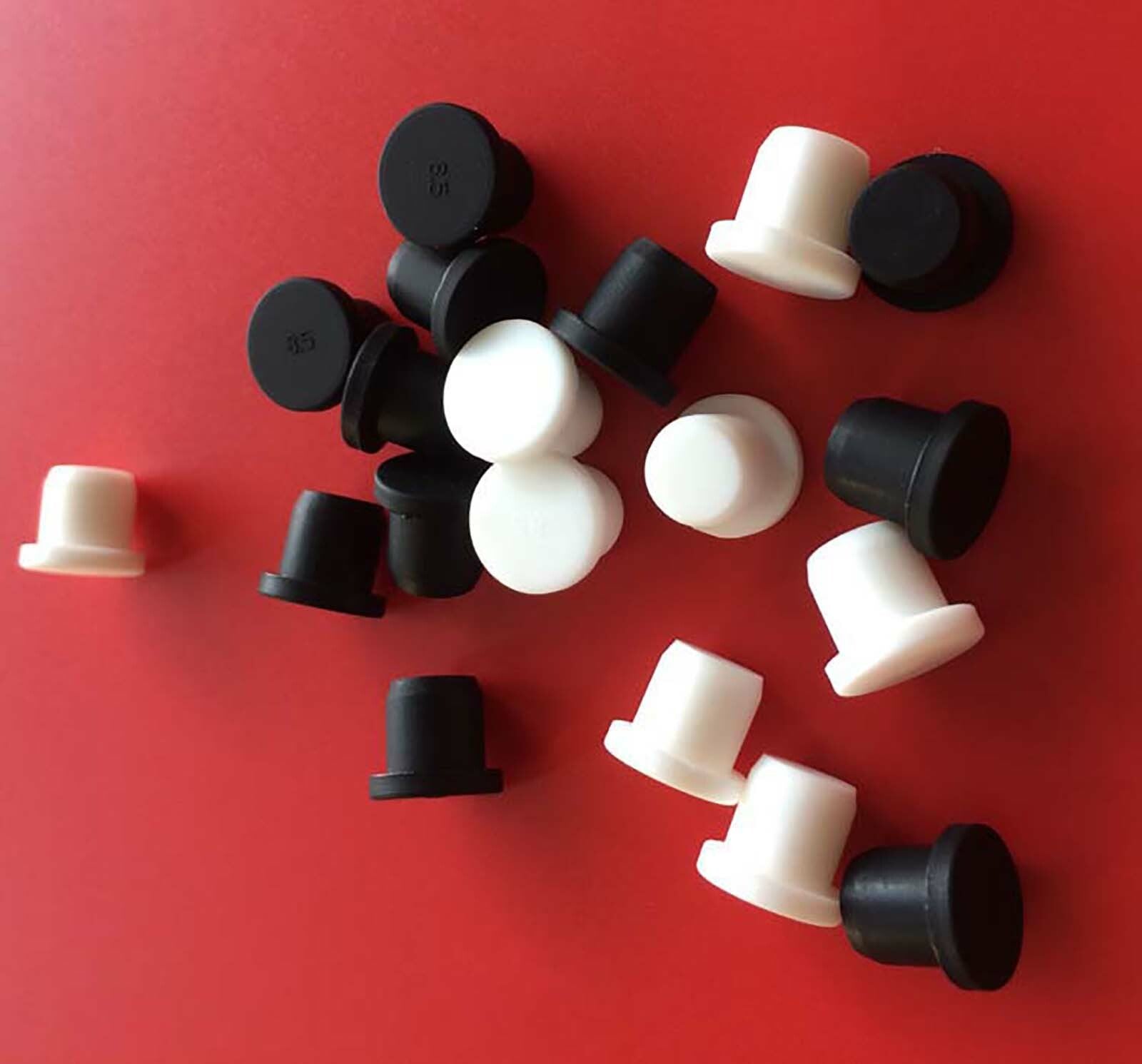 Black Silicone Rubber Hole Plug - Flexible Blanking End Cap for tubes and pipes