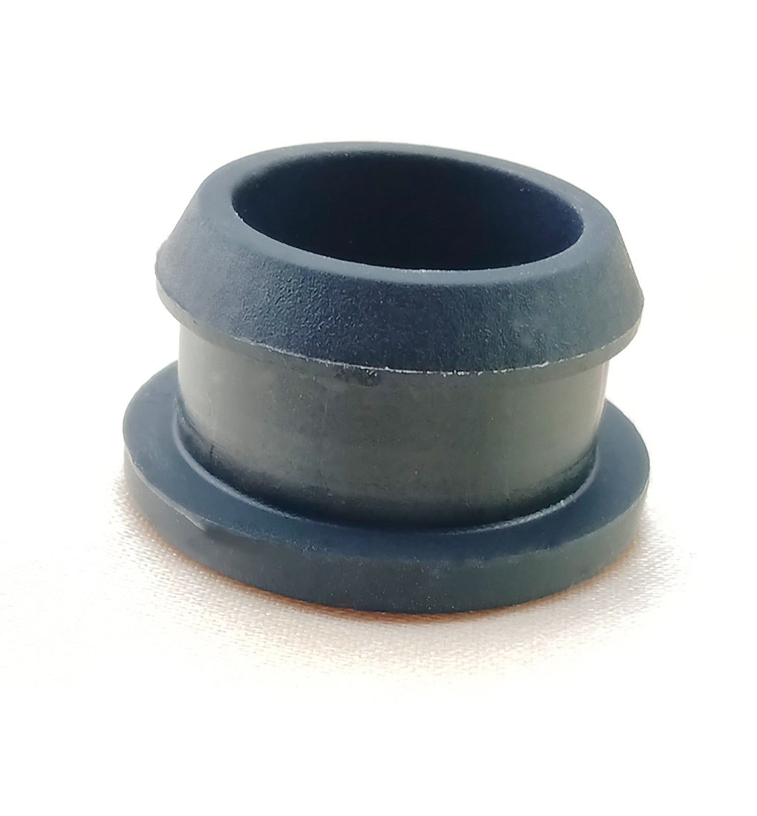 Waterproof testing of silicone end cap seal - effective moisture protection