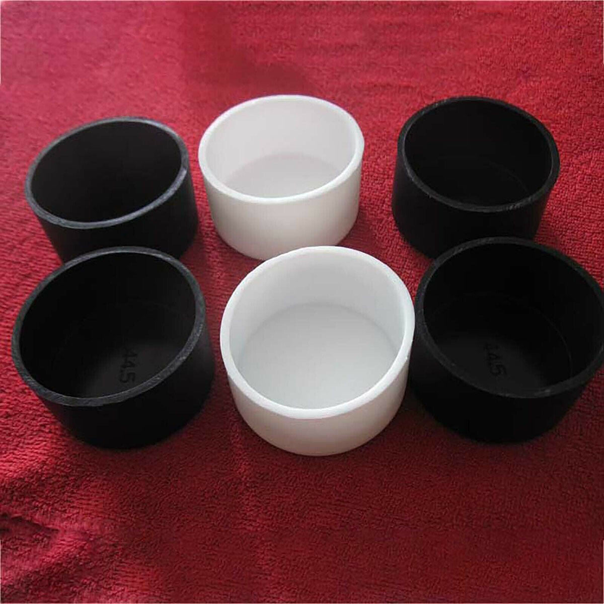 Flexibility demonstration of U-type rubber caps bending without deformation