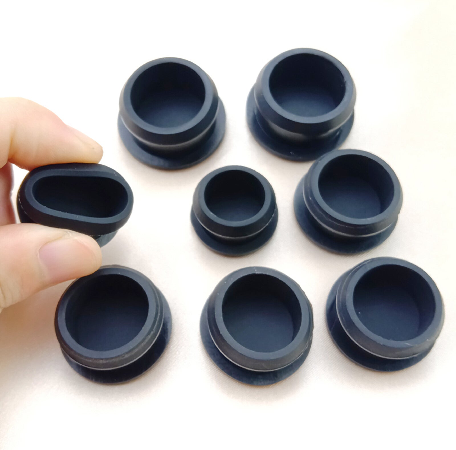 Black Silicone Snap-on Hole Plugs assortment 10.5mm to 30mm - flexible blanking end caps