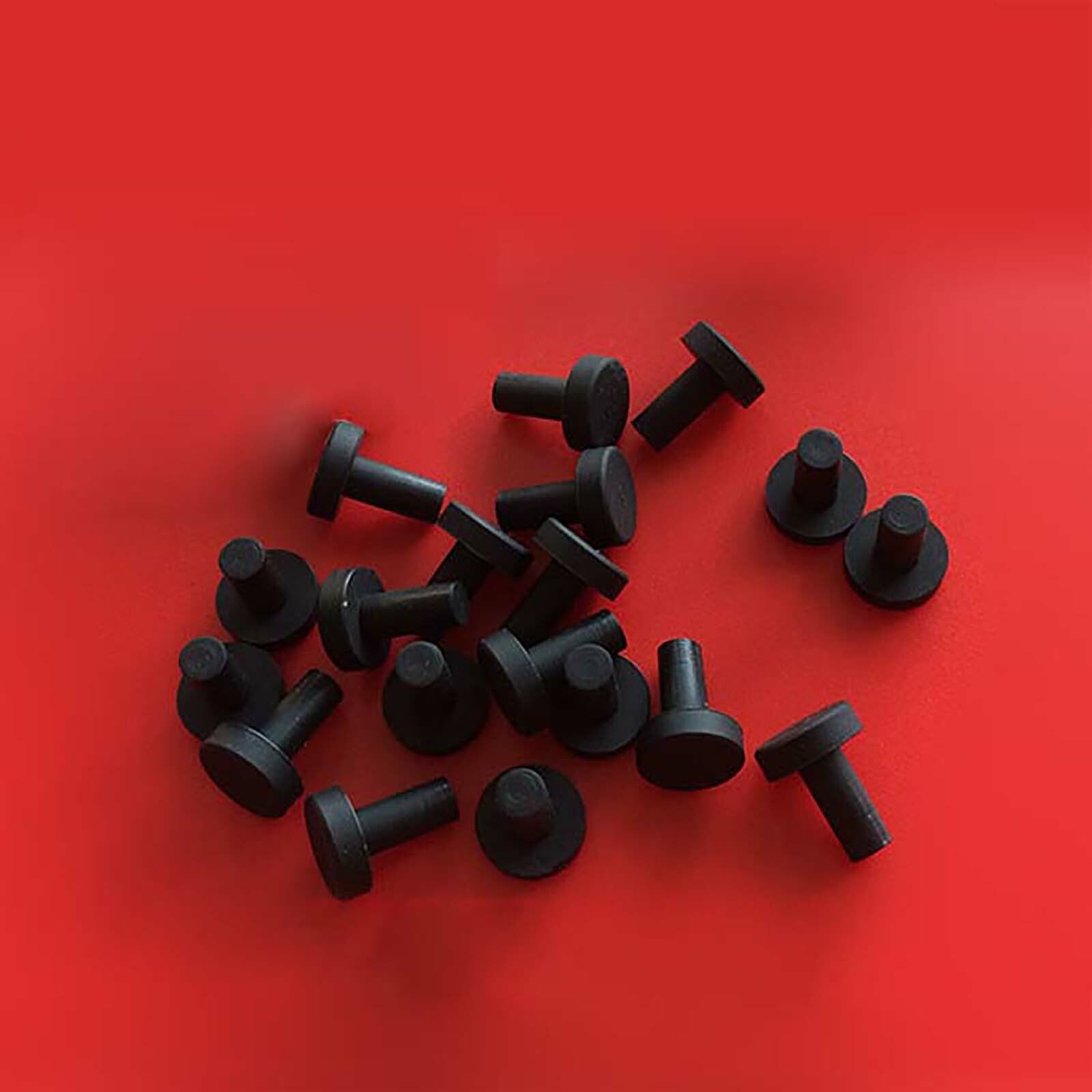 Size comparison chart for black silicone plugs from 9mm to 19mm diameter