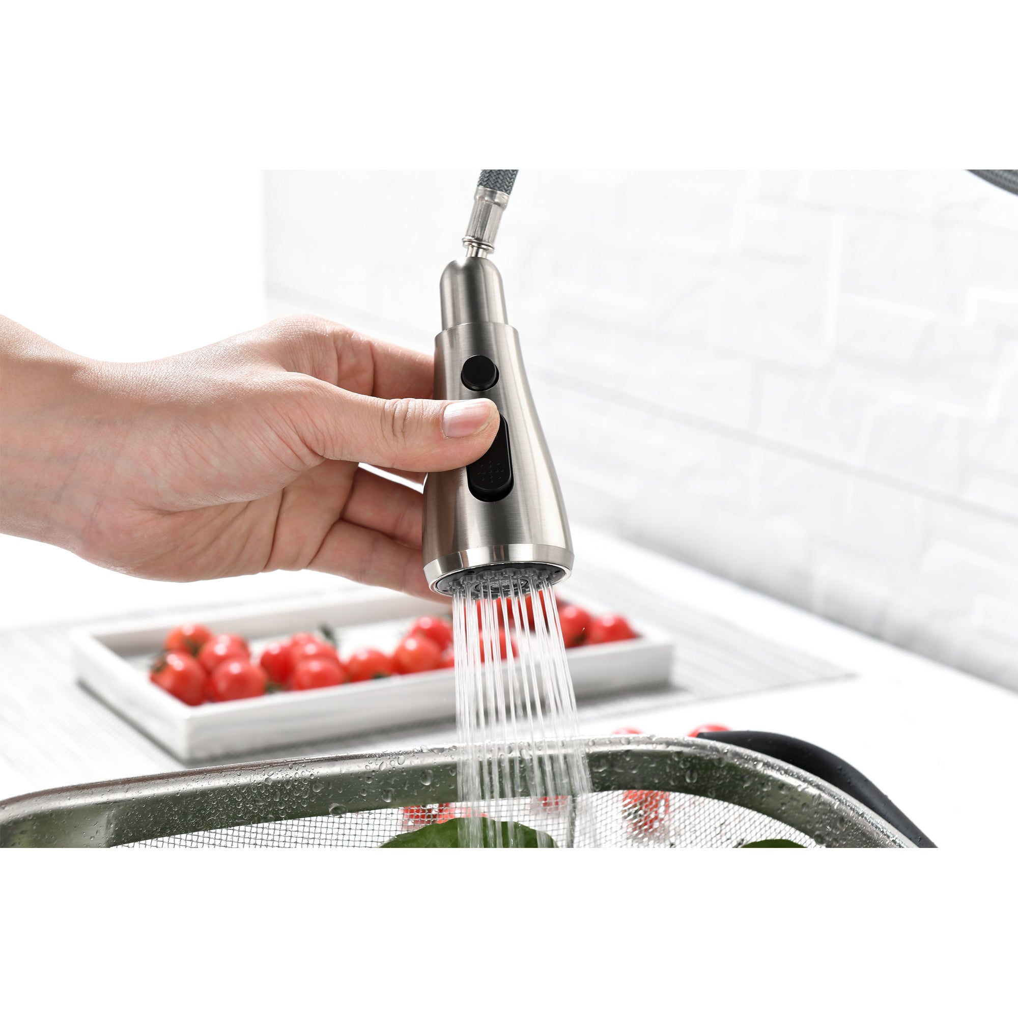 Single Handle Kitchen Sink Faucet with Pull Out Sprayer – Brushed Nickel, 3 Modes, 360° Swivel