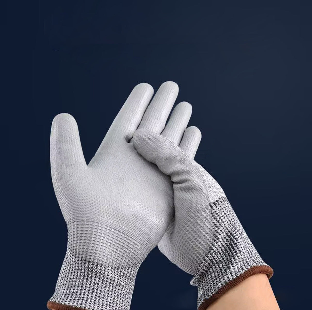 Level 5 Cut Resistant Gloves with PU Coated Palm for Construction
