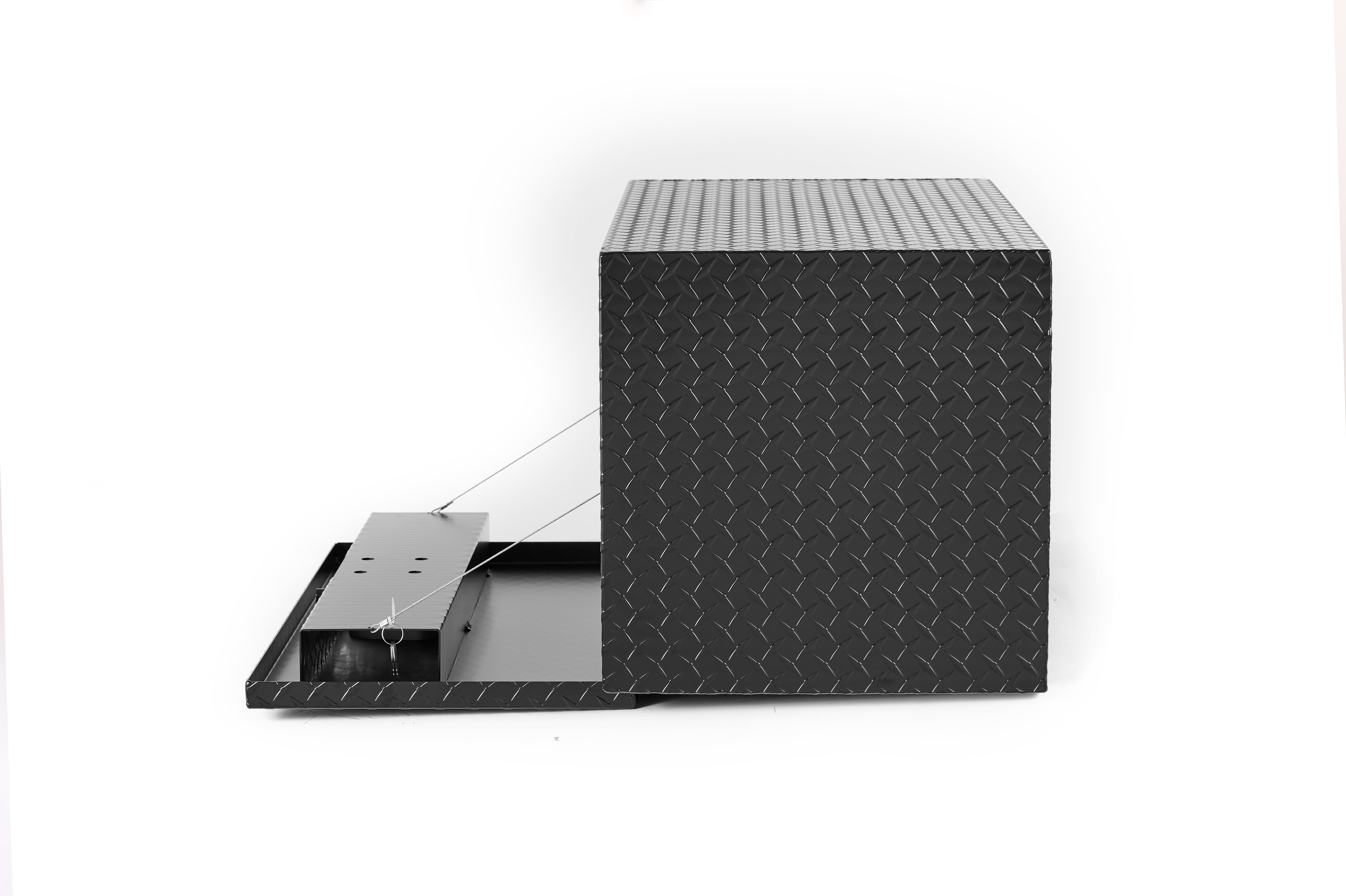 36" Aluminum Underbody Truck Tool Box — Heavy‑Duty Matte Black Diamond Plate, Waterproof & Lockable
