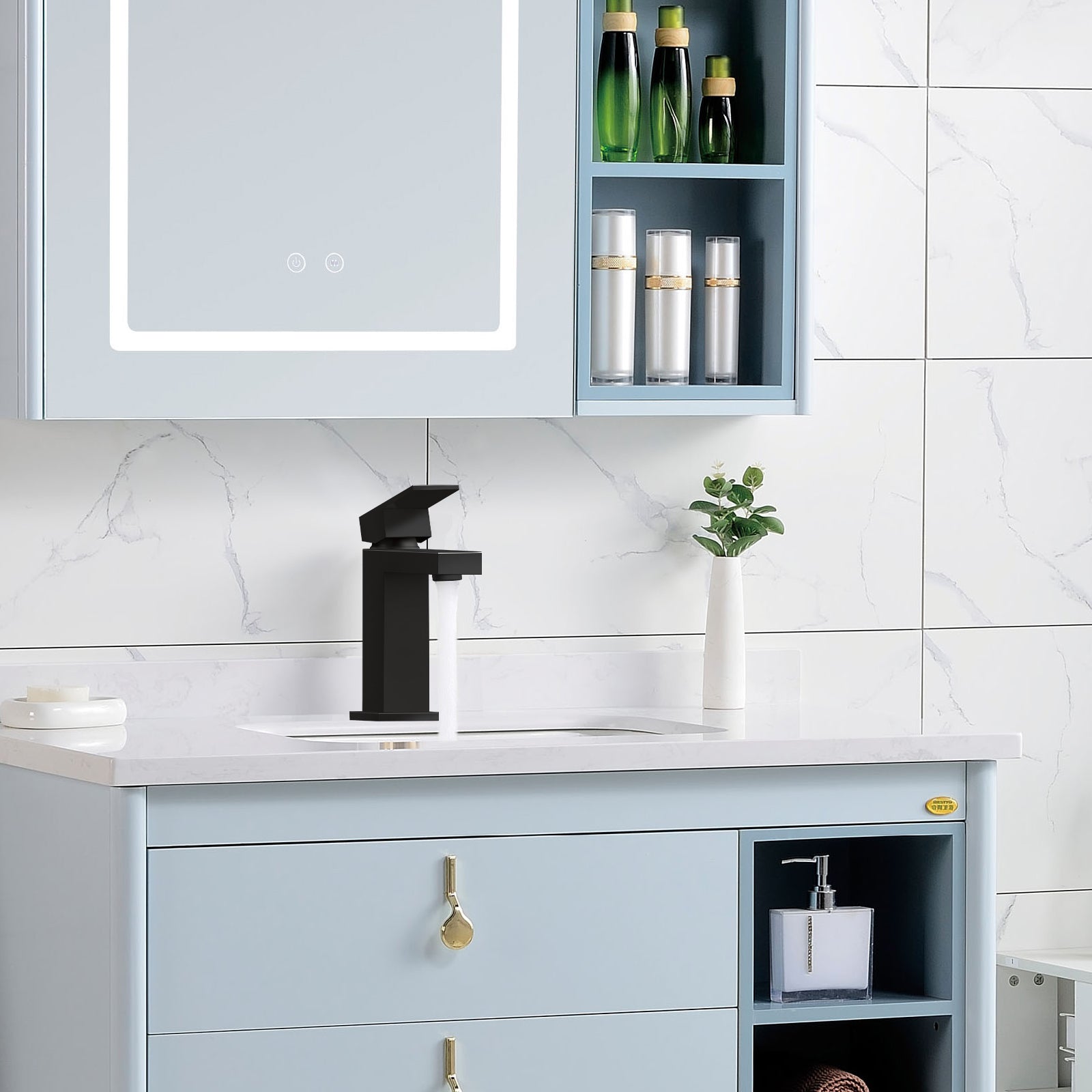 Single Handle Bathroom Faucet, Matte Black Single Hole Bathroom Faucet, Solid Brass Modern Bathroom Sink Faucet Basin Vanity Square Bathroom Faucet with Pop-up Drain & Water Supply Hoses