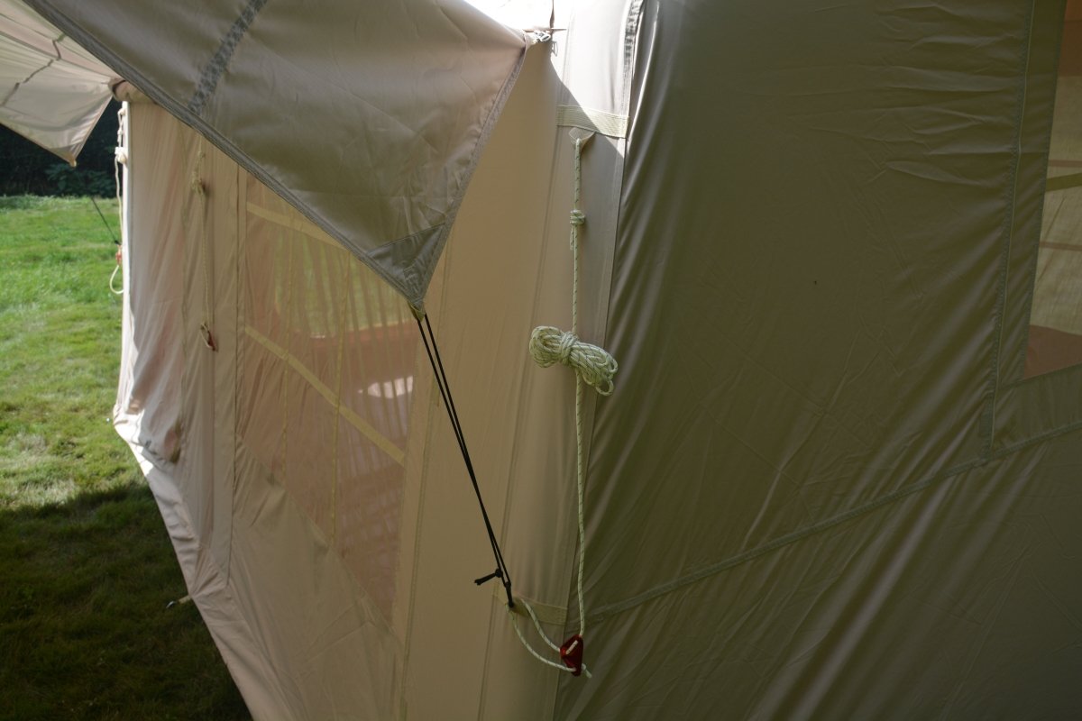 9.8 x13ft with canopy, Inflatable Camping Tents with Hand Pump, Air Glamping Tents, Easy Setup Waterproof and Windproof Blow up Tent Beige - HomeDIYer