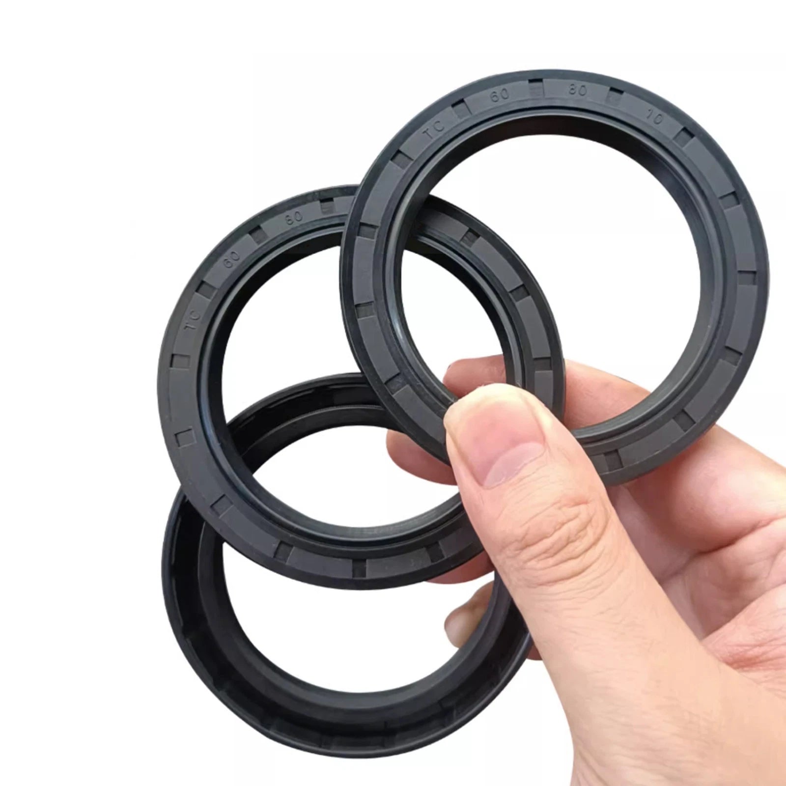 TC Oil Seal Rings Metric Size | Rotary Shaft Seal NBR 70 | ID 42–95mm