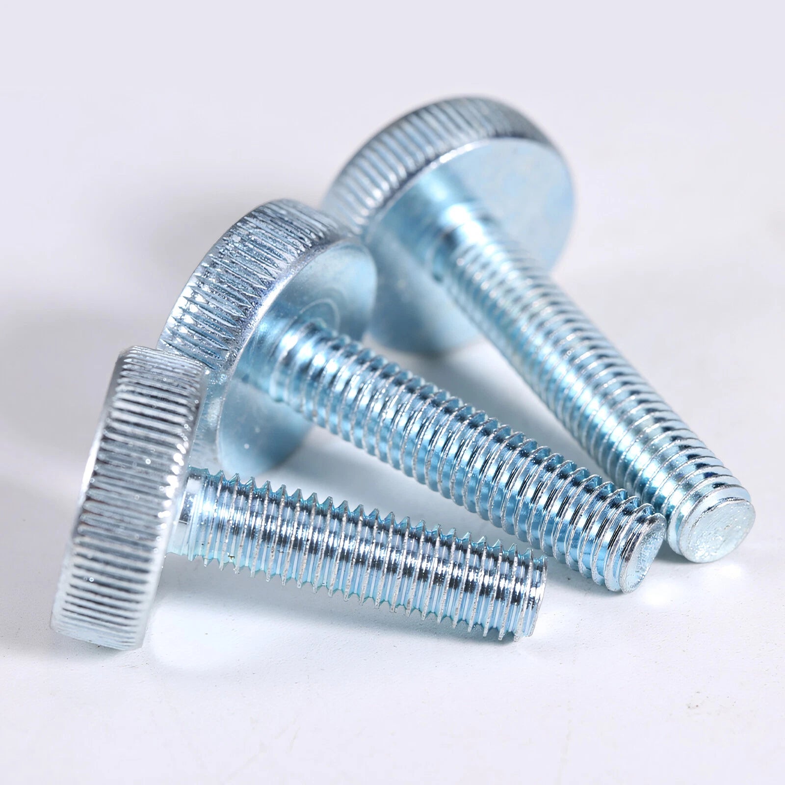Knurled Thumb Screws with Large Flat Head — A2 Stainless Steel & Galvanized, M3 to M10