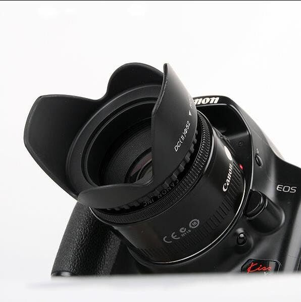Universal Reversible Lens Hood — Screw - In Petal Design, 49–82mm Filter Thread, Fits Canon Nikon Sony Cameras - HomeDIYer