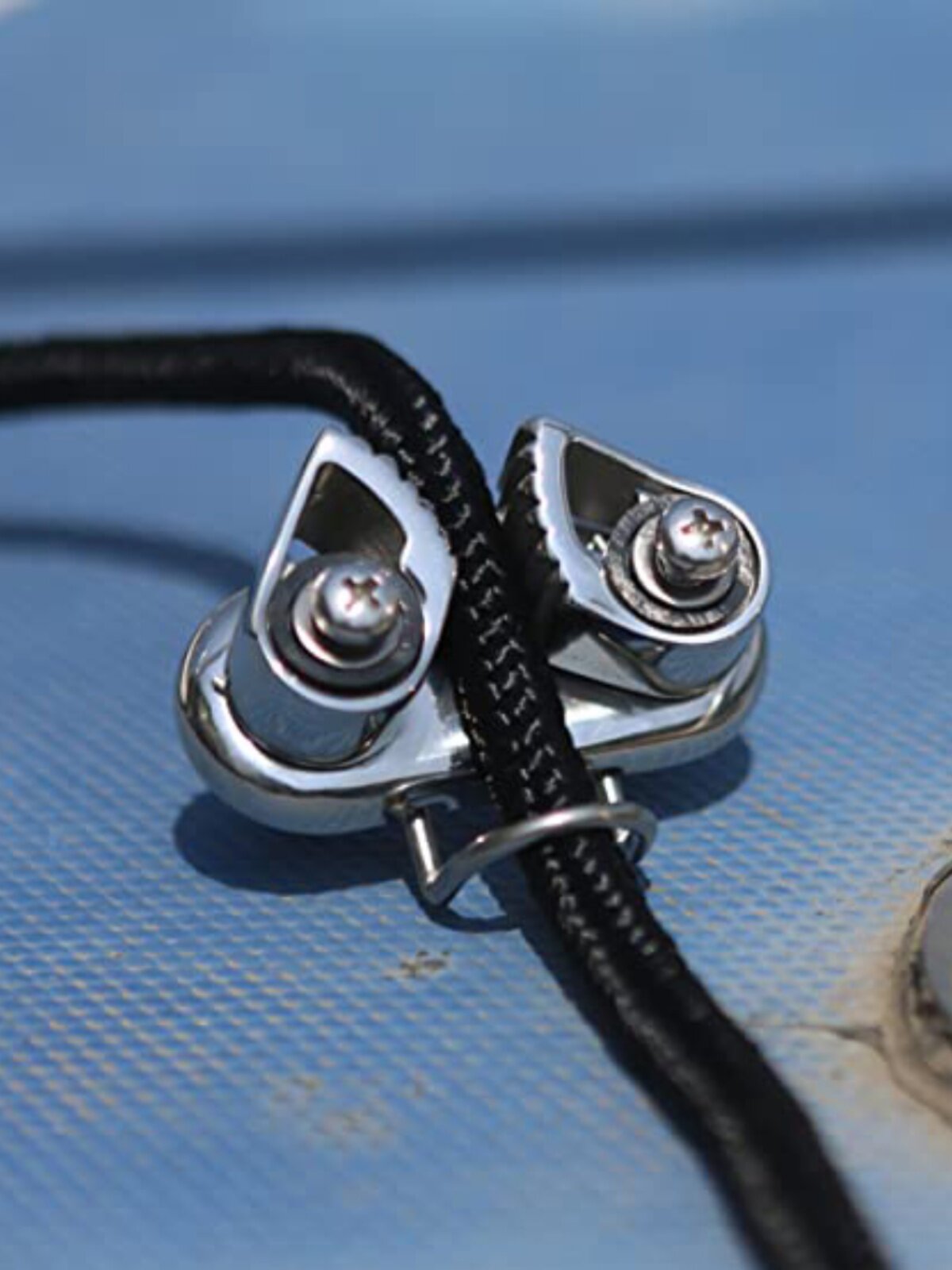 316 Stainless Steel Rope Clamcleat with Roller Fairlead – Cam Cleat Line Gripper for Sailboats, Kayaks & Pilates Reformers