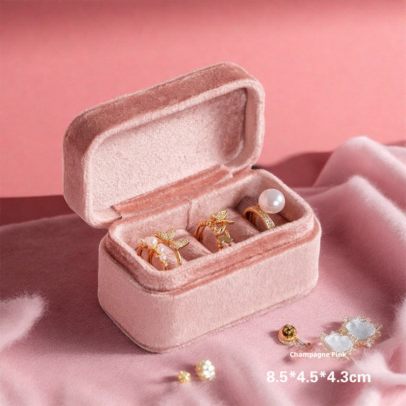 Mini Velvet Ring Box – Travel Portable, Holds 5 Rings, 7 Colors