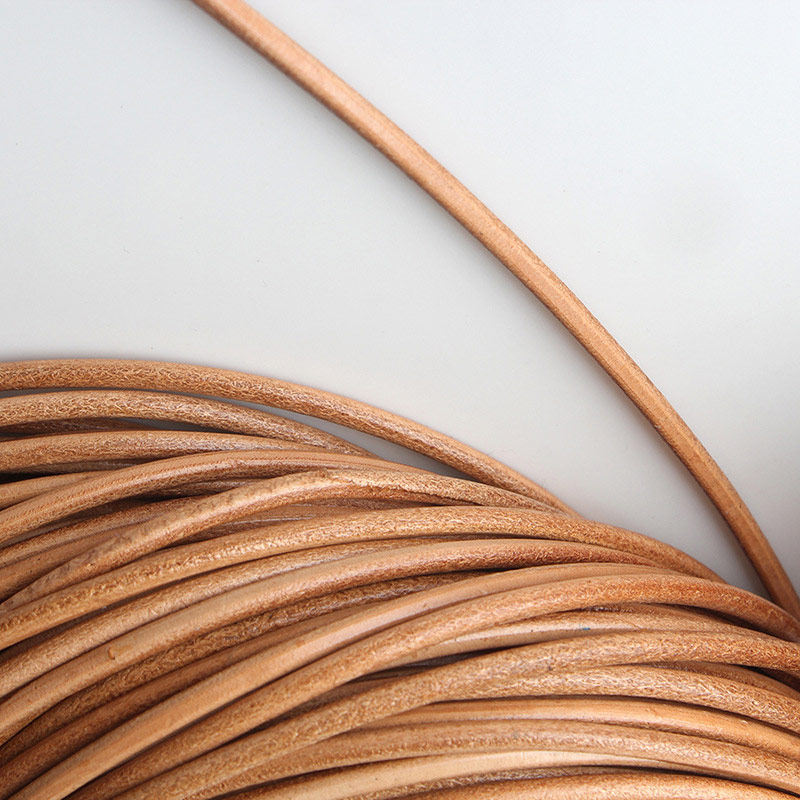 Round Cowhide Rope – 1‑6mm Genuine Leather Cord for Jewelry, Lacing & DIY (Natural / Dark Coffee / Black)