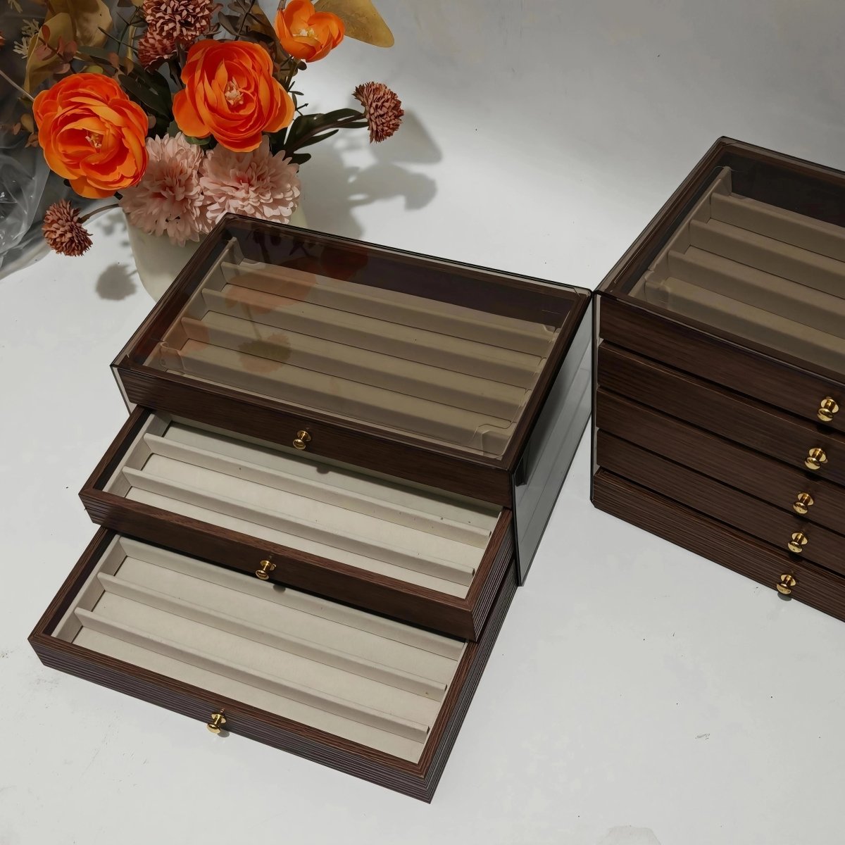 Vintage Peach Wood Grain Jewelry Box – Holds 15 - 25 Necklaces, Large Capacity - HomeDIYer