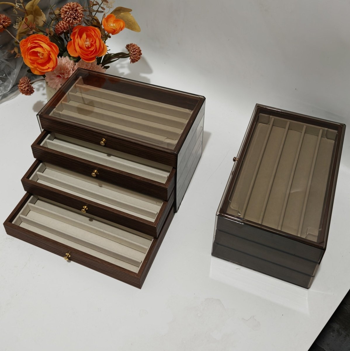 Vintage Peach Wood Grain Jewelry Box – Holds 15 - 25 Necklaces, Large Capacity - HomeDIYer