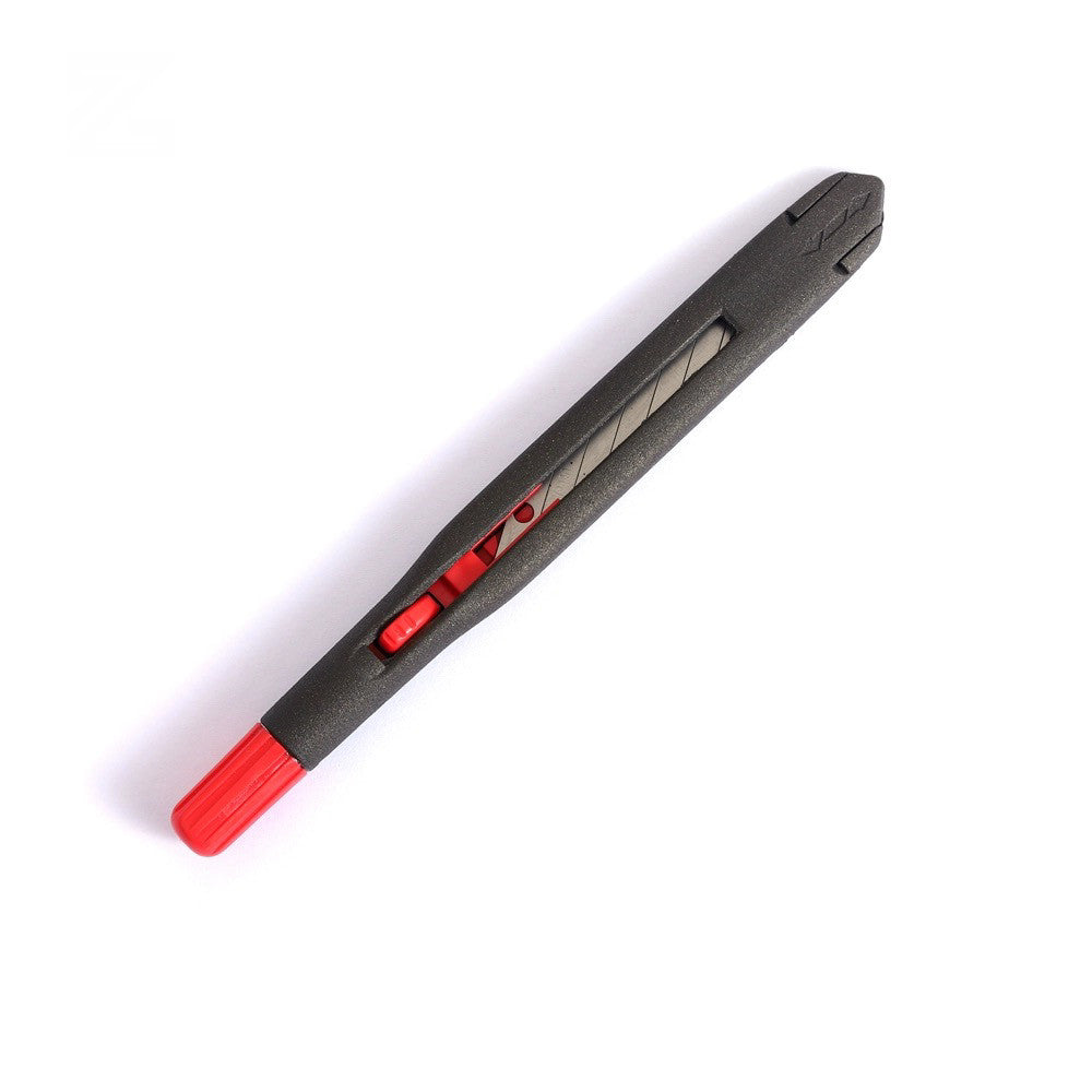 Anti‑Wobble Utility Knife for Leather Cutting – Metal Handle + 30°/60° Blades (9mm)