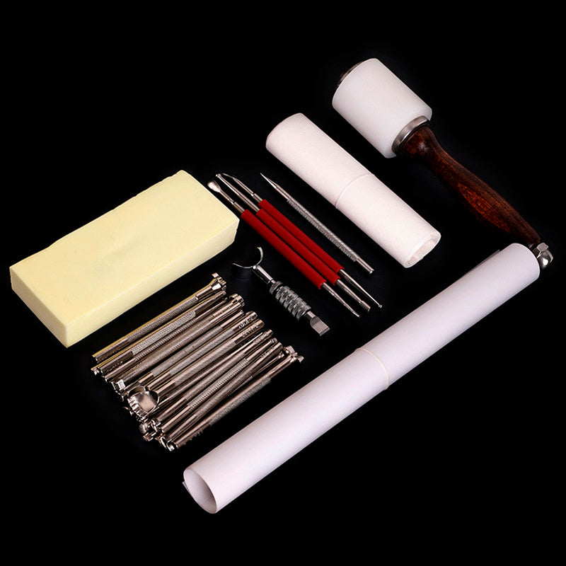 Leather Carving Tool Set – 20 Stamps + Swivel Knife + Hammer + Sponge & Transfer Paper