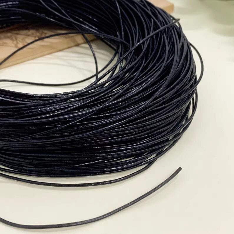 Round Cowhide Rope – 1‑6mm Genuine Leather Cord for Jewelry, Lacing & DIY (Natural / Dark Coffee / Black)