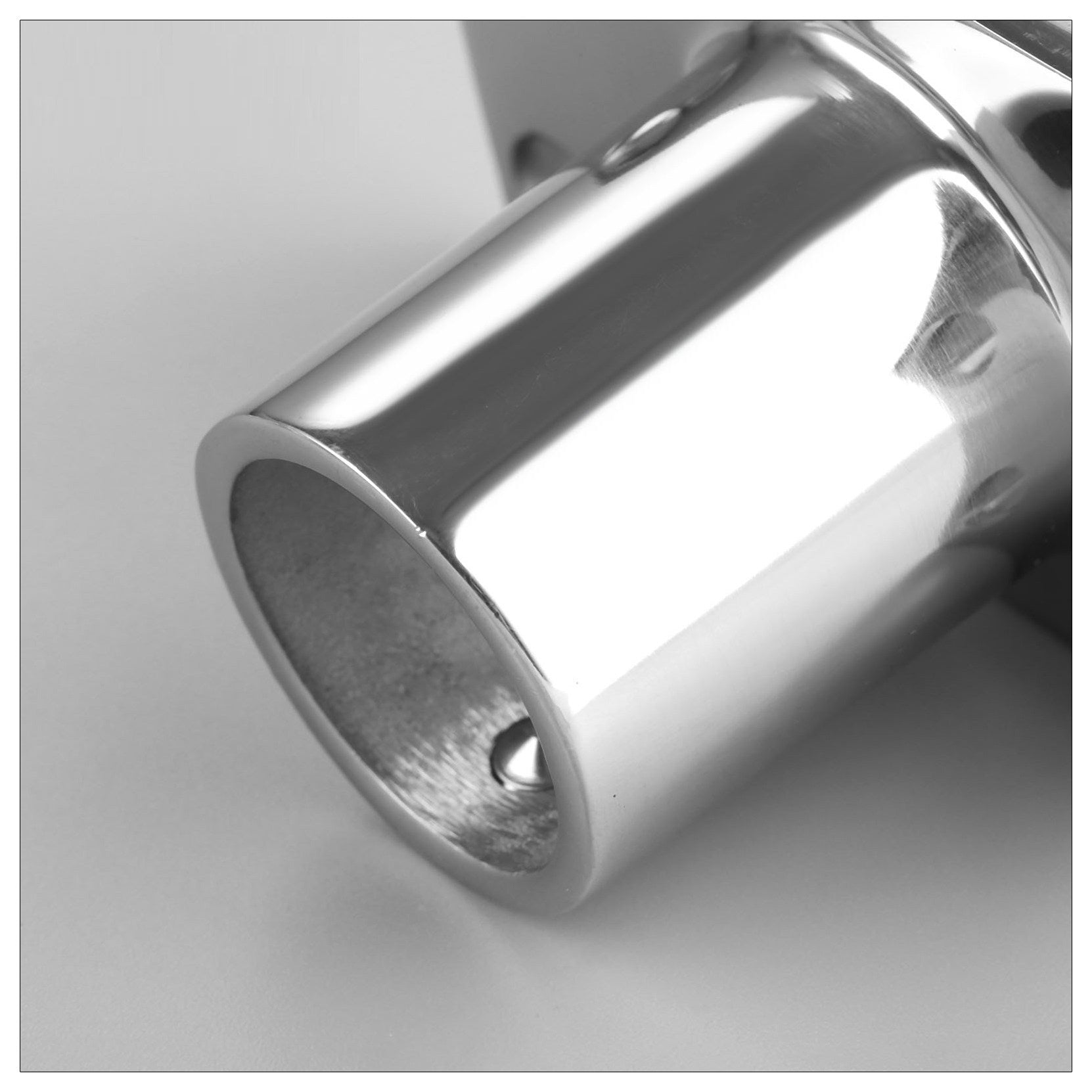 316 Stainless Steel 90-Degree Tube Flange Base – Marine Railing Stanchion Mount, 22–38mm