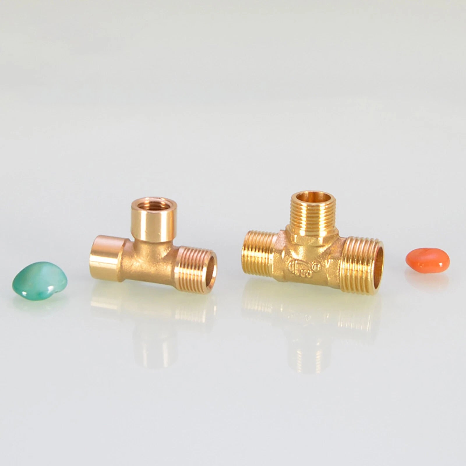 BSP Brass Tee Pipe Fittings — Male & Female Thread Combinations, 1/8" to 3/8"