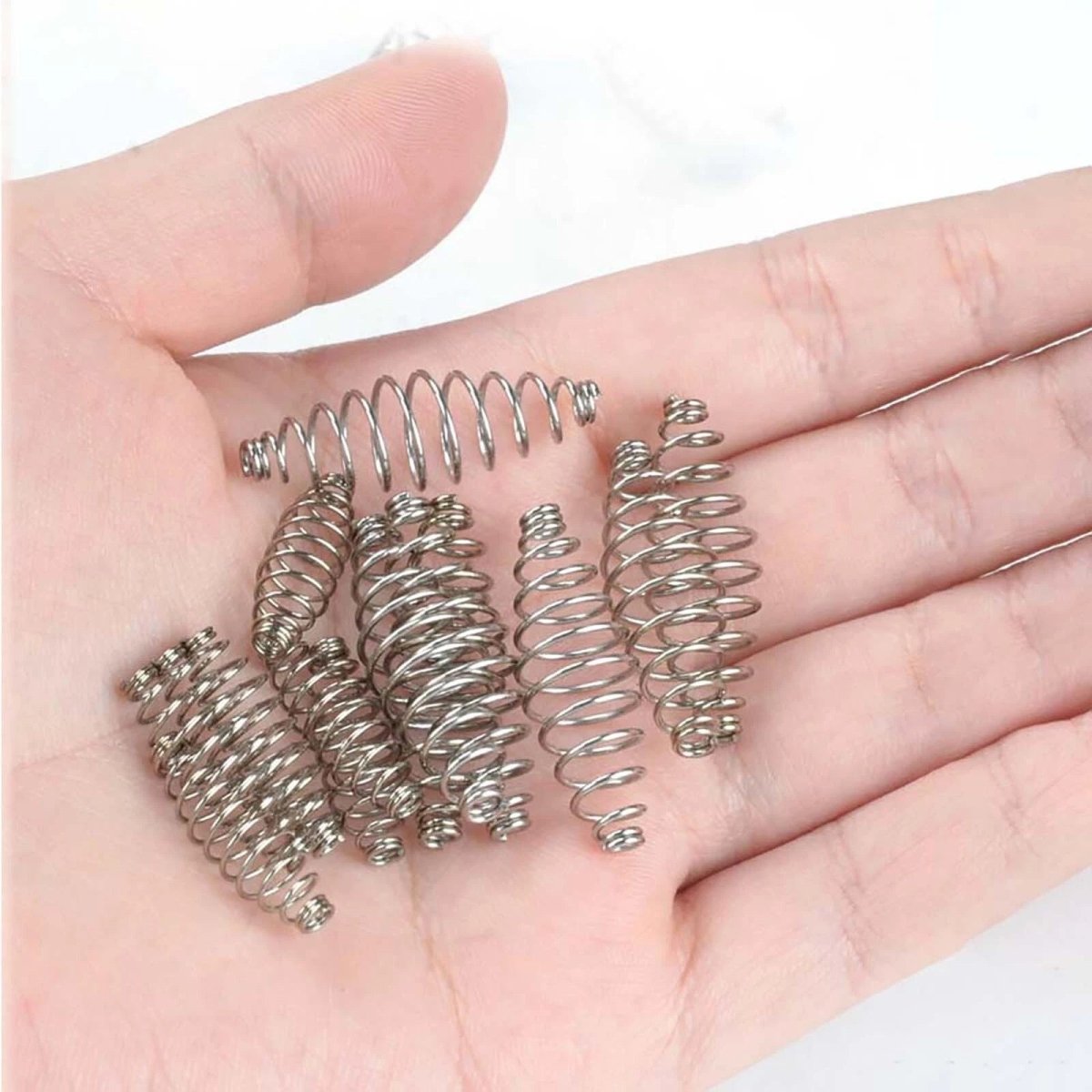 Single Circle Fish Hook Spring Fishing Hooks Fly Fishing Chub Tackle S M L Size - HomeDIYer