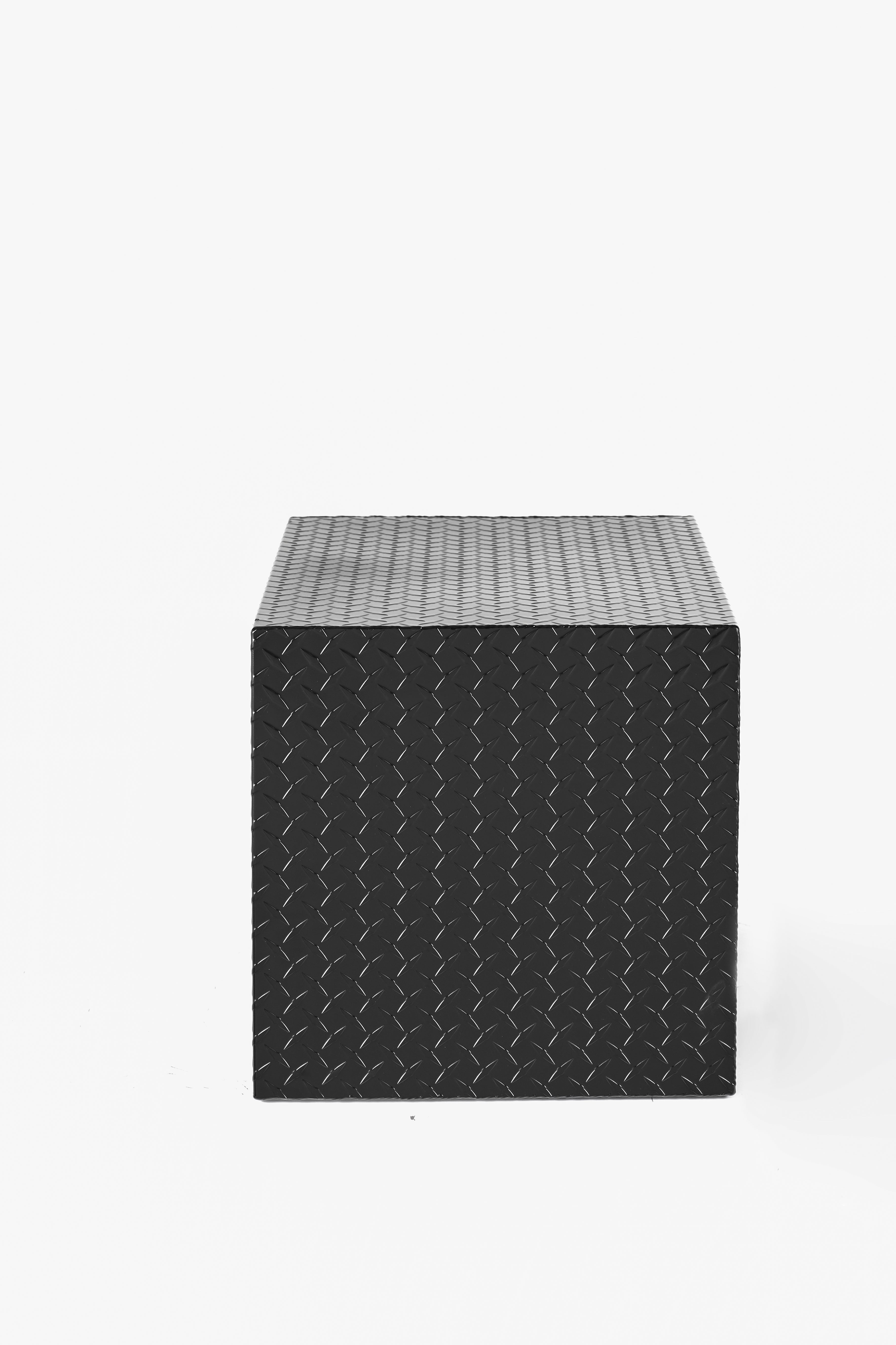 30" Aluminum Underbody Truck Tool Box — Matte Black Diamond Plate, Waterproof & Lockable
